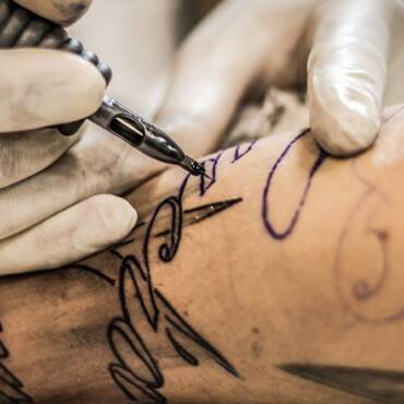 CBD tattoo healing: CBG, CBD, and how they help tattoos